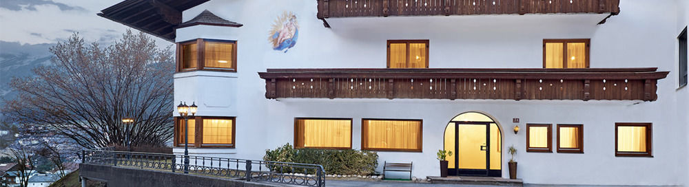 מלון אינסברוק Muttererhof מראה חיצוני תמונה